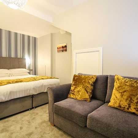 The Scarborough Travel And Holiday Lodge Buitenkant foto