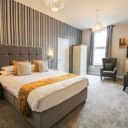 The Scarborough Travel And Holiday Lodge Buitenkant foto