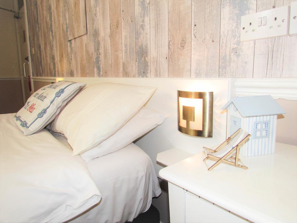 The Scarborough Travel And Holiday Lodge Buitenkant foto