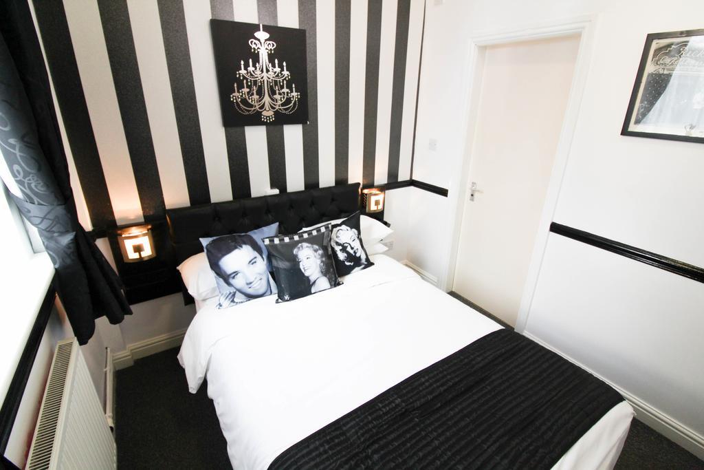 The Scarborough Travel And Holiday Lodge Buitenkant foto