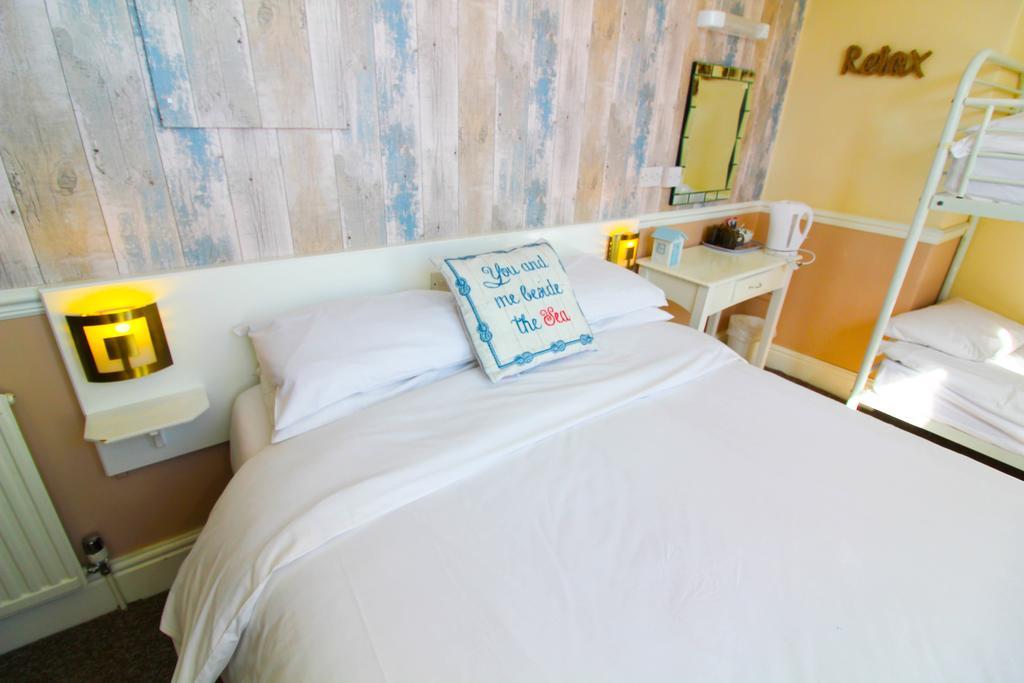 The Scarborough Travel And Holiday Lodge Buitenkant foto