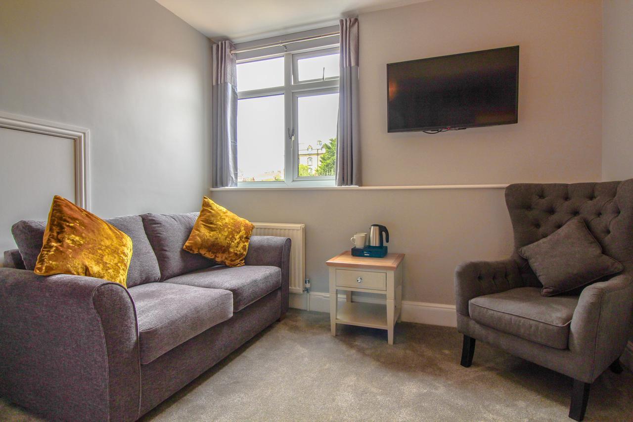 The Scarborough Travel And Holiday Lodge Buitenkant foto